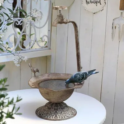 Image de Bain d'oiseaux sur pied, résistant au froid, décoration de jardin ou de balcon, en fer