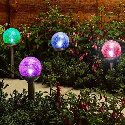 Produktbild von Haushalt International LED Solarleuchten 4er Set – Crackle-Glas – Umschaltbar Weiß & Farbe – Gartenleuchten Solarbetrieben – Außenbeleuchtung Deko