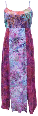 Produktbild von Boho Sommerkleid, Luftiges Patchworkkleid in Leuchtender Wachsbatik - Flieder, Damen, Viskose, Größe: M