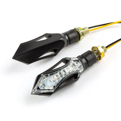Immagine prodotto di Coppia di indicatori di direzione universali a LED sequenziali neri omologati STR8 SAKADO