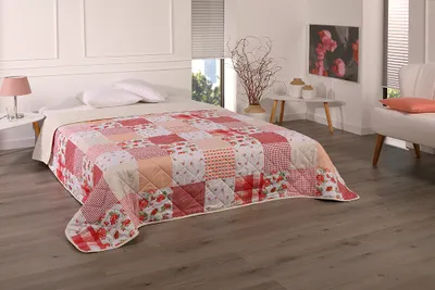 Produktbild von Tagesdecke Bettüberwurf Allzweckdecke ca. 220x240 cm Überwurf Patchwork Sofa XXL Design: Memories Patchwork