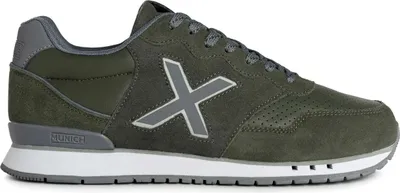 Image de Munich Sneakers 4150202 in Black color size 39
