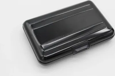 Produktbild von Geldbörse & Karten-Etui aus Aluminium Farbe Schwarz