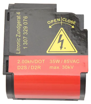 Image de Ballast d'allumage pour phares au xénon HID 1307329076 - Remplacement de la douille de l'ampoule d'allumage pour phares sur Mercedes-Benz W169 et W245