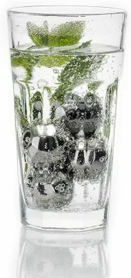 Produktbild von ocona Whisky Steine, Ice Cubes Set, wiederverwendbare Edelstahl Eiswürfel Fußbal