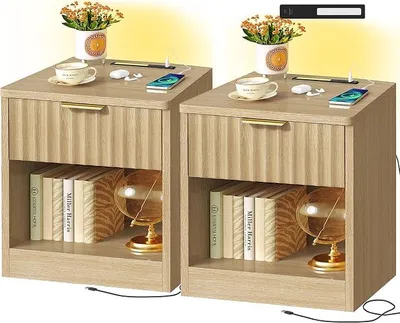 Imagen del producto de Conjunto de 2 mesitas de noche con toma de corriente y USB, mesitas auxiliares con luz LED, cajón y compartimento abierto, modernas mesitas de noche para dormitorios y salones, madera natural