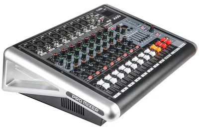 Imagen del producto de Panel de control de 8 canales - Amplificador de 2x300W - Interfaz de audio Bluetooth - 16 efectos DSP