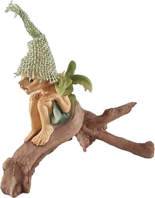 Produktbild von Pixie mit Drache auf Baumstamm