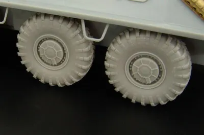 Produktbild von Hauler Models HLX48377 - 1:48 BTR-60 Wheels (Mikromir) - Zubehör
