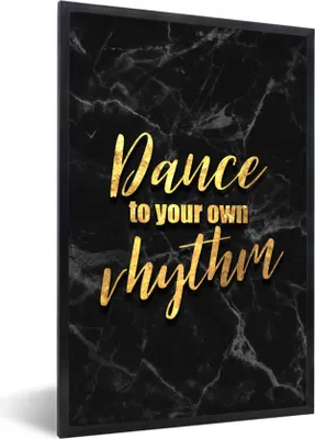 Produktbild von MuchoWow® Gerahmtes Poster Zitate - Tanz - Gold 20x30 cm - Poster mit Schwarzem Bilderrahmen Wandposter Rahmen Foto Bilder - Drucken - Bilder Poster im Rahmen