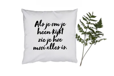 Produktbild von MuchoWow® Zierkissen Sofakissen Wohnzimmer Dekokissen 45x45 cm Zitate - Wenn man sich umschaut, sieht man, wie schön alles ist - Text - Schlafpolster - Polster für das Sofa