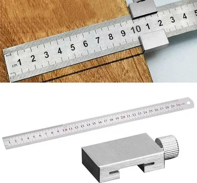 Productafbeelding van Elegant metalen vulpen met een soepele schrijfervaring en een praktische vulmechanisme, ideaal voor school en kantoor, in stijlvol zwart