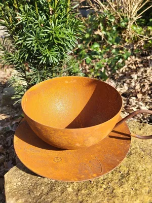 Produktbild von Edelrost Tasse zum Bepflanzen, klein