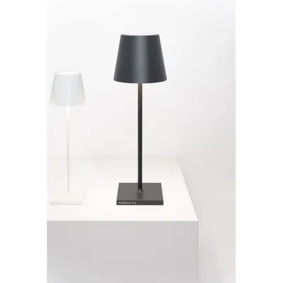 Immagine prodotto di Lampada a led da tavolo Poldina L Desk Bianca ricaricabile e dimmerabile con batteria fino a 12 ore