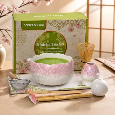 Produktbild von VONATES Matcha Tee Set 9-teilig, Keramik Matcha Set mit Kristallglasur-Schale, handgemachtem Matcha-Besen, Halter, Löffel, Sieb, Pink Farbverlauf
