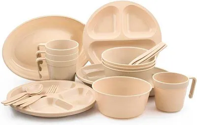 Produktbild von Leichtes Campingdinner-Set für 4 Personen Picknick