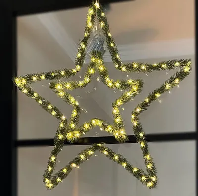 Produktbild von LED Weihnachtsstern mit Beleuchtung 2 Stück Tannenstern 100 LED Warmweiß Timer