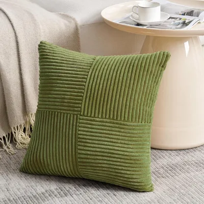 Produktbild von Kissenbezug 45x45 cm Grasgrün Kordsamt 1 Stück Ohne Füllung