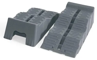 Imagen del producto de Base niveladora para ruedas Fiamma, Kit Level Up, bolsa Jumbo