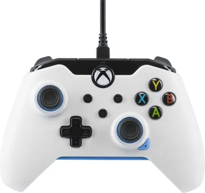 Zdjęcie produktu dla PDP Przewodowy kontroler: Jonowa biel Na Xbox Series X|S, Xbox One oraz Windows 10/11, Gamepad, PC, Xbox One, Xbox Series S, Xbox Series X, D-pad, Przycisk menu, Przycisk udostępniania, View button, Analogowa/Cyfrowa, Przewodowa, USB