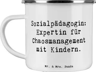 Produktbild von Mr. & Mrs. Panda Kaffeepott Spruch Sozialpädagogin Chaosmeisterin - Weiß - Geschenk, Pädagogin, Beratung, becher emaille, Helferberuf, Empathie, emaillebecher, Teetasse