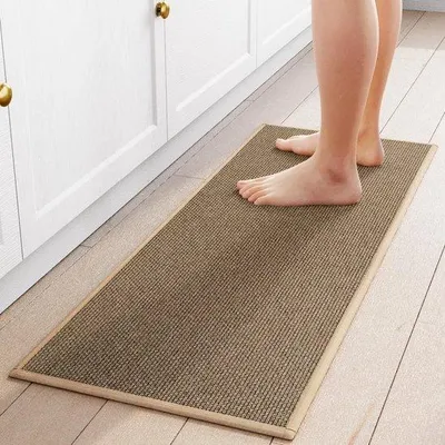 Zdjęcie produktu dla Mata kuchenna Unyqoos® 40x120 cm – antypoślizgowa i nadająca się do prania, poliester, brązowa – idealna do kuchni, przedpokoju, pralni i innych pomieszczeń, szybko schnąca