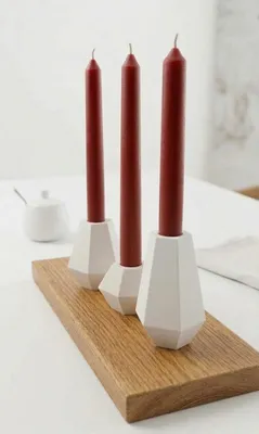 Produktbild von Evila Originals, Hochwertiges Kerzenständer-Set (6 Teile), Weiß und Rot, 11 x 7 cm / 270 g (groß), 8 x 7 cm / 195 g (mittel), 5 x 7 cm / 115 g (klein) | 100% Paraffinwachs, unbeduftet, ideal für stilvolle Dekoration.