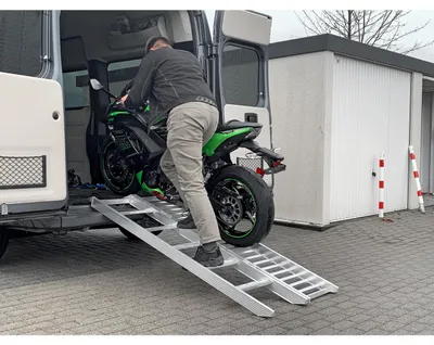 Produktbild von Hi-Q Tools Auffahrrampe, Verladetreppe, Alu, 400kg Tragkraft