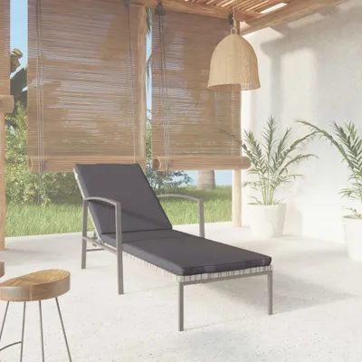 Produktbild von The Living Store Sonnenliege mit Auflage Poly Rattan Grau
