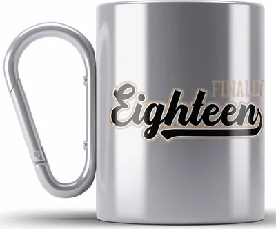 Produktbild von Trendation - 18. Geburtstag Edelstahl Tasse Karabiner Geschenk Mädchen Junge Geschenkidee Lustig Spruch Sprüche 18 Geschenke Geschenkideen zum 18 Bday 18er Spruch (Silber)