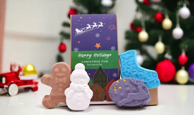 Productafbeelding van Kerstverpakking met een grappig badbommen cadeauset