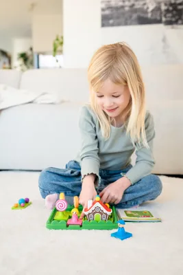 Produktbild von Smart Games Puzzle Hans & Gretel mit zusätzlichem Märchenbuch