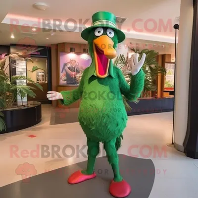 Produktbild von Grüner REDBROKOLY Flamingo Maskottchen Kostüm charakter bekleidet mit Hosen und Hüten