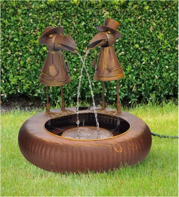 Produktbild von Metallbrunnen mit zwei Raben