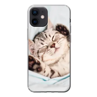 Produktbild von MuchoWow® Handyhülle Schutzhülle Hülle für iPhone 12 Kätzchen - Lustig - Bett - Kinder - Jungen - Mädchen - Kinder Silikon Softcase Handy Hülle - Schutzhülle