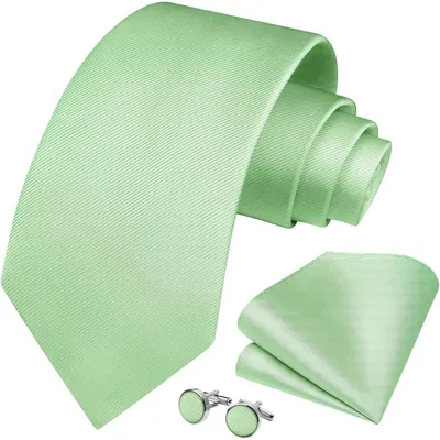 Immagine prodotto di Set da uomo composto da cravatta e fazzoletto da taschino, color verde salvia