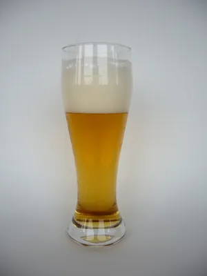 Produktbild von Weizenbiergläser 12 Stk. 0,5 Liter mit Eichstrich