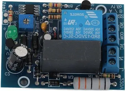 Image de Minuterie à temporisation réglable 220 V CA