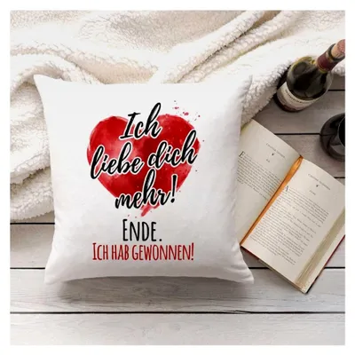 Produktbild von Kissen mit Spruch - Ich liebe dich mehr - Witziges Design - Lustige Geschenke für Paare - Liebeskissen - 40x40 cm - Geschenk für Sie und Ihn zum Valentinstag