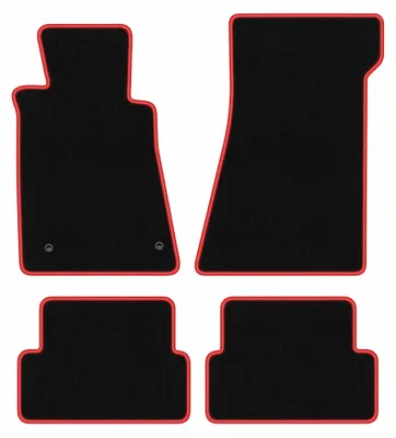 Immagine prodotto di Tappetini in moquette per Mercedes SL R107 z katalizatorem 1985-1989 (coupé/cabrio) – set 4 pezzi, nero/rosso, su misura – Wielganizator CARLUX