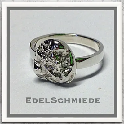 Produktbild von Edelschmiede925 schlichter Ring mit Silbernugget 925/-  Ringgröße  57