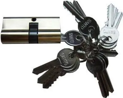 Imagen del producto de Cilindro De Seguridad, 65 Mm, 30X35, Bronce, 15 Llaves
