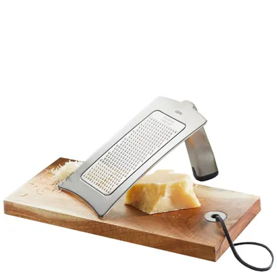 Produktbild von Gefu Käse-Set Formaggio 2-teilig mit Gourmet-Reibe und Servierbett