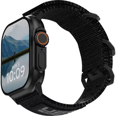 Obrázok produktu pre Náramok pre Apple Watch 44/45/46/49 mm, značka UAG Metropolis, čierna farba s čiernou sponou