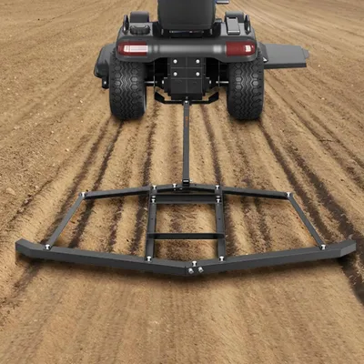 Produktbild von Schleppharve für ATV und Rasentraktor - Bodenrechen - 188 cm Arbeitsbreite - Verstellbar - Gusseisen - Für Kiesauffahrt Und Boden
