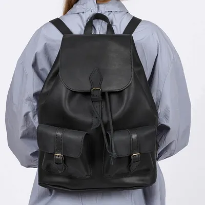 Produktbild von Schwarz Rucksack aus Naturleder, Vintage Lederrucksack, Cityrucksack, Freizeitrucksack, Alltagsrucksack – Belveder Outlander Z71