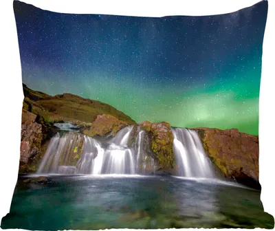 Produktbild von MuchoWow® Zierkissen Sofakissen Wohnzimmer Dekokissen 45x45 cm Nordlicht - Wasserfall - Island - Natur - Schlafpolster - Polster für das Sofa