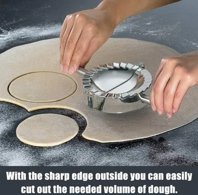 Produktbild von Hochwertigen Edelstahl Ravioli Ausstechformen, 2er Set Knödel-Hersteller Knödelform Tortellini Form- Ravioli-Stempel, Raviolischneider Gebäck-Werkzeug, Dumpling Maker