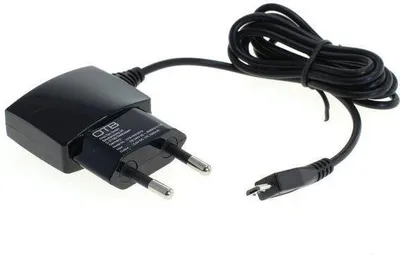 Produktbild von Micro USB Netzteil / Ladeadapter, 5V / 1A, flache Bauform, schwarz
