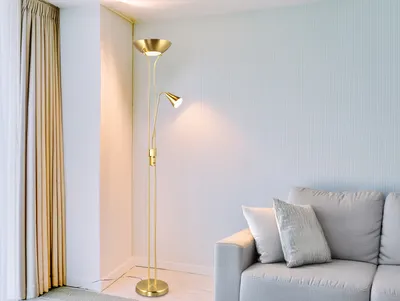 Produktbild von LED Deckenfluter Messing, große Stehlampe mit Leselampe für Wohnzimmer Ecke